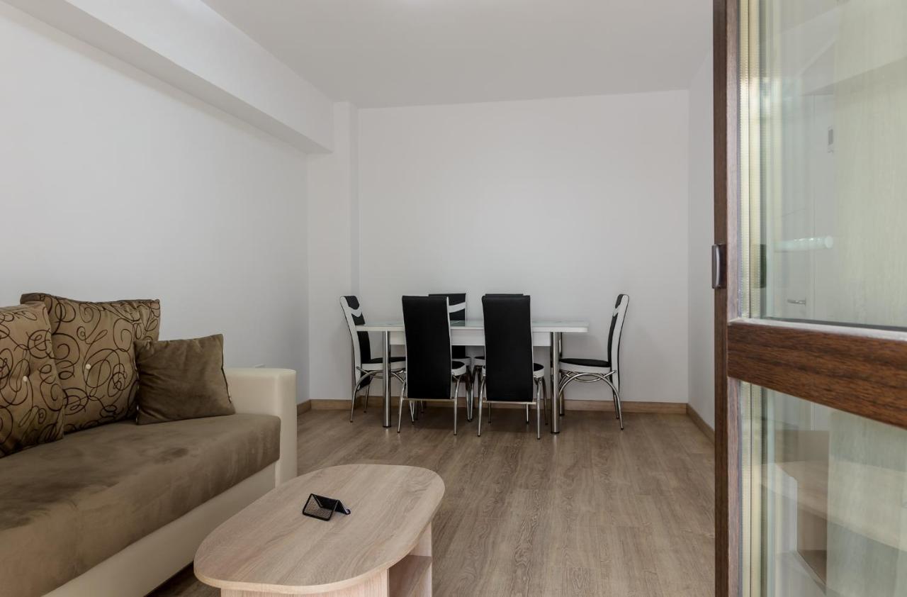 Luxury Apartments Newton By Glam Iasi Exterior foto